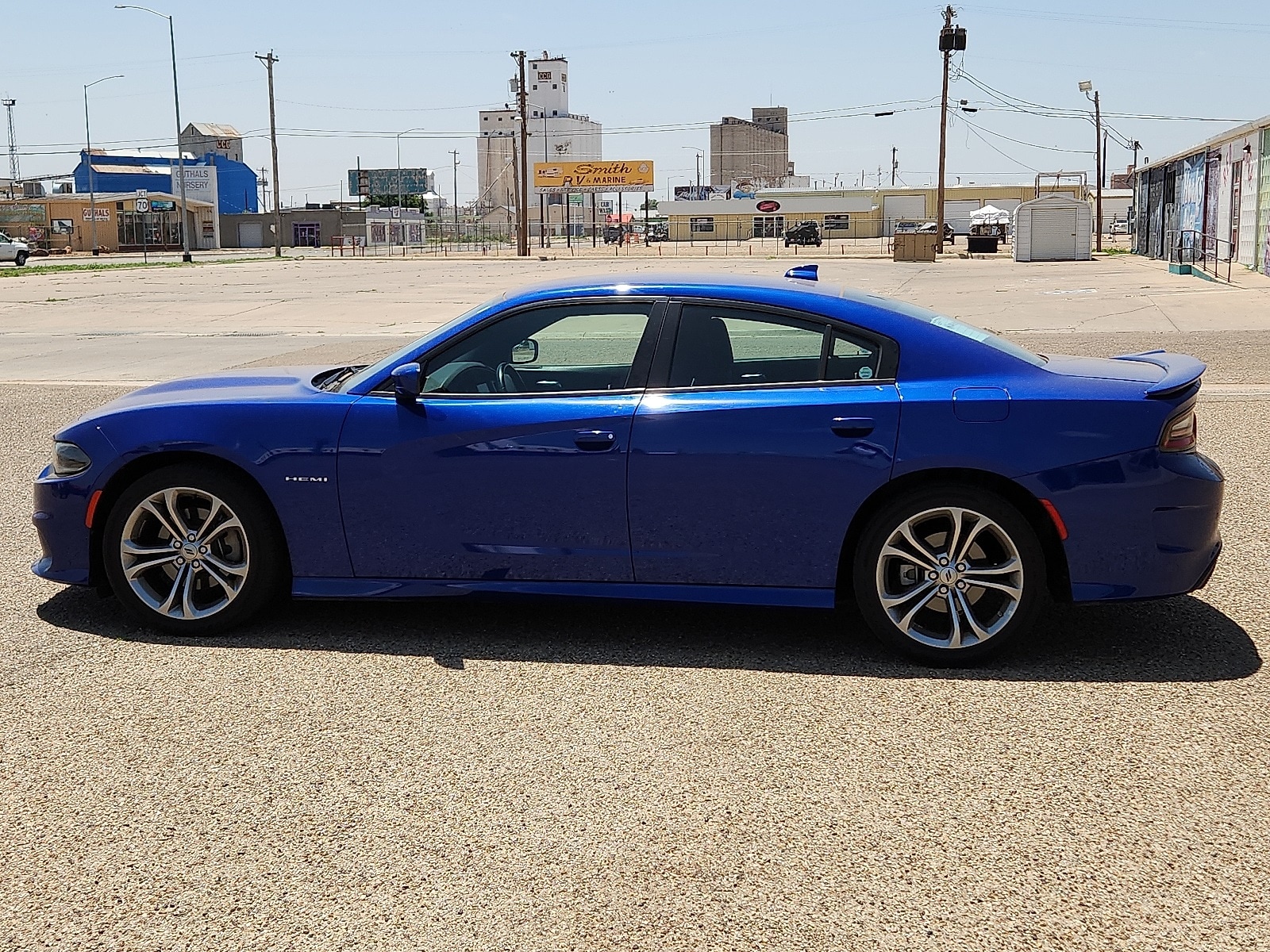 Used 2022 Dodge Charger R/T with VIN 2C3CDXCT2NH129509 for sale in Clovis, NM