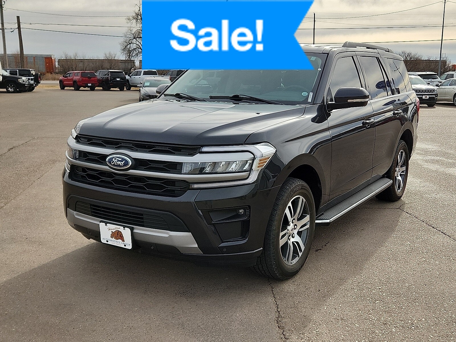 2023 Ford Expedition XLT's photo