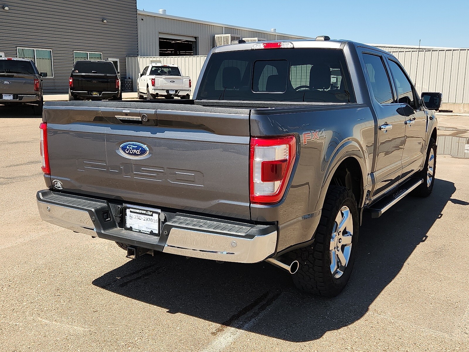 2023 Ford F-150 Lariat photo 4