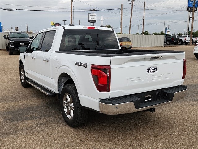 2024 Ford F-150 XLT photo 2