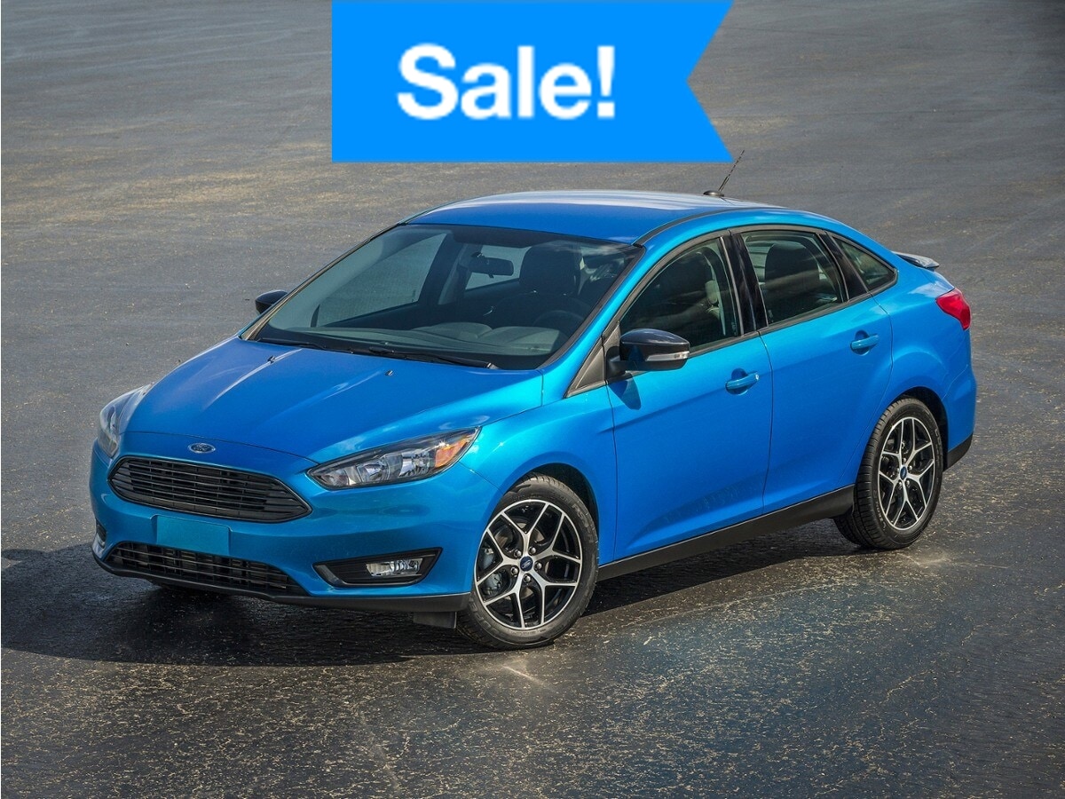 2016 Ford Focus Sedan SE's photo