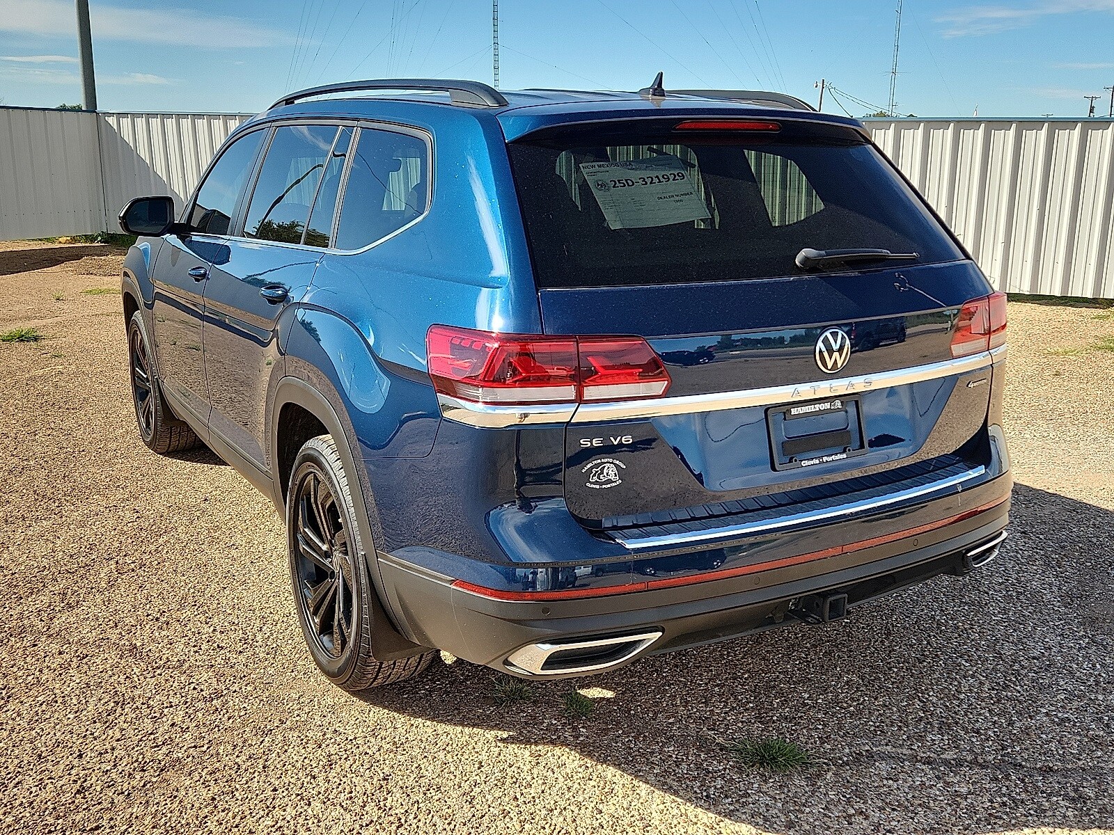 2023 Volkswagen Atlas V6 SE Technology photo 3