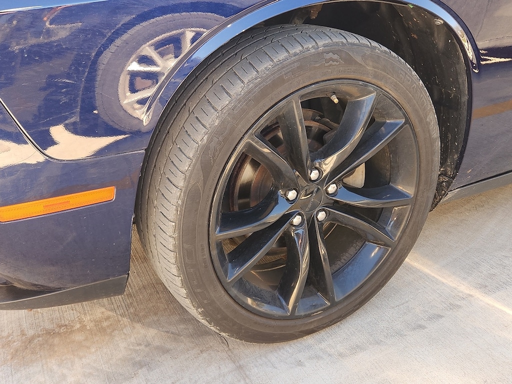 Used 2016 Dodge Challenger SXT Coupe