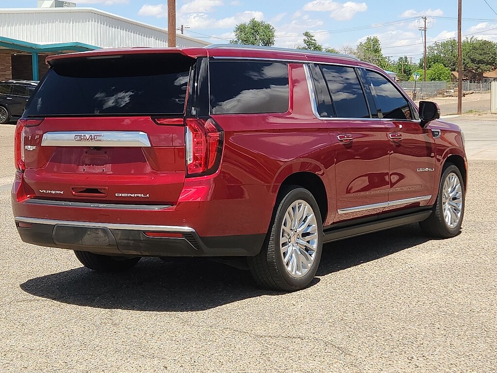 Used 2023 GMC Yukon XL Denali SUV