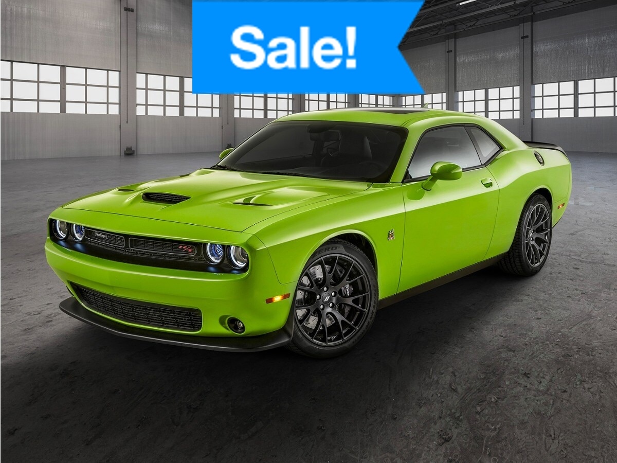 2022 Dodge Challenger GT Auto's photo