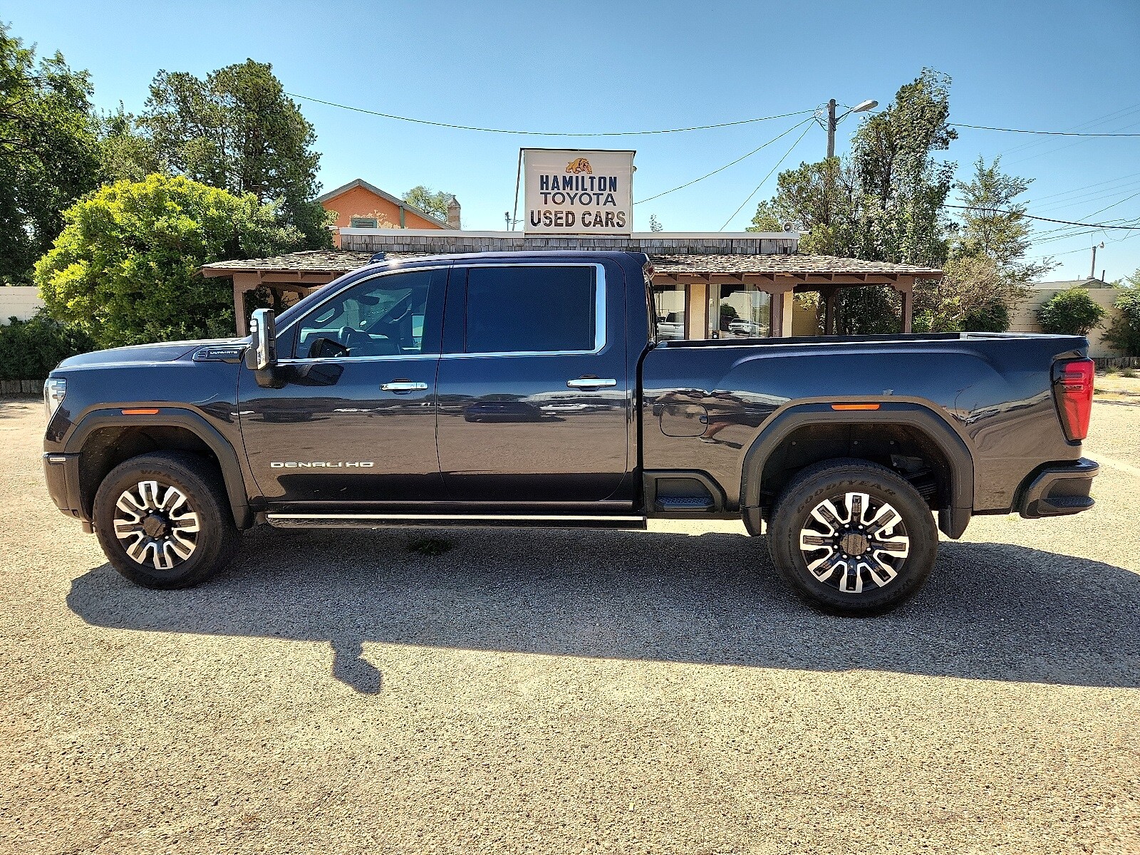 2024 Gmc Sierra 2500 HD Denali Ultimate photo 2