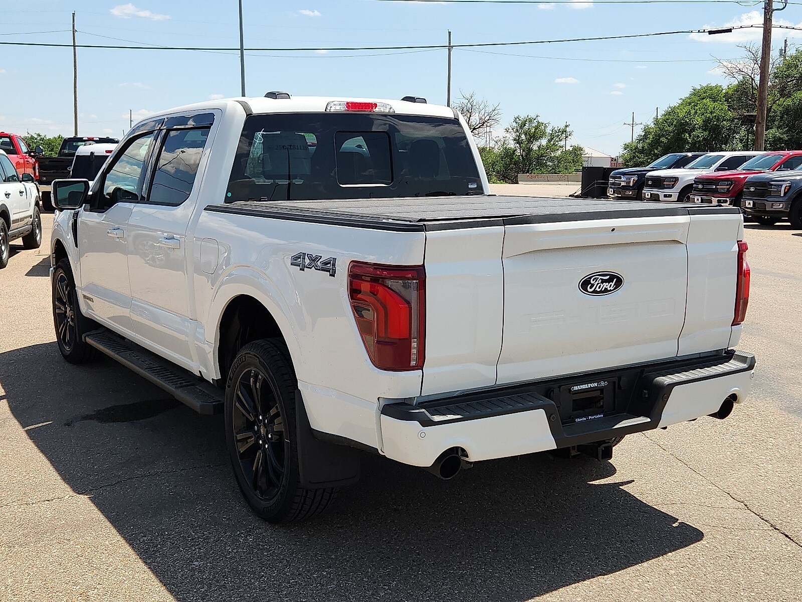 2025 Ford F-150 Lariat photo 3