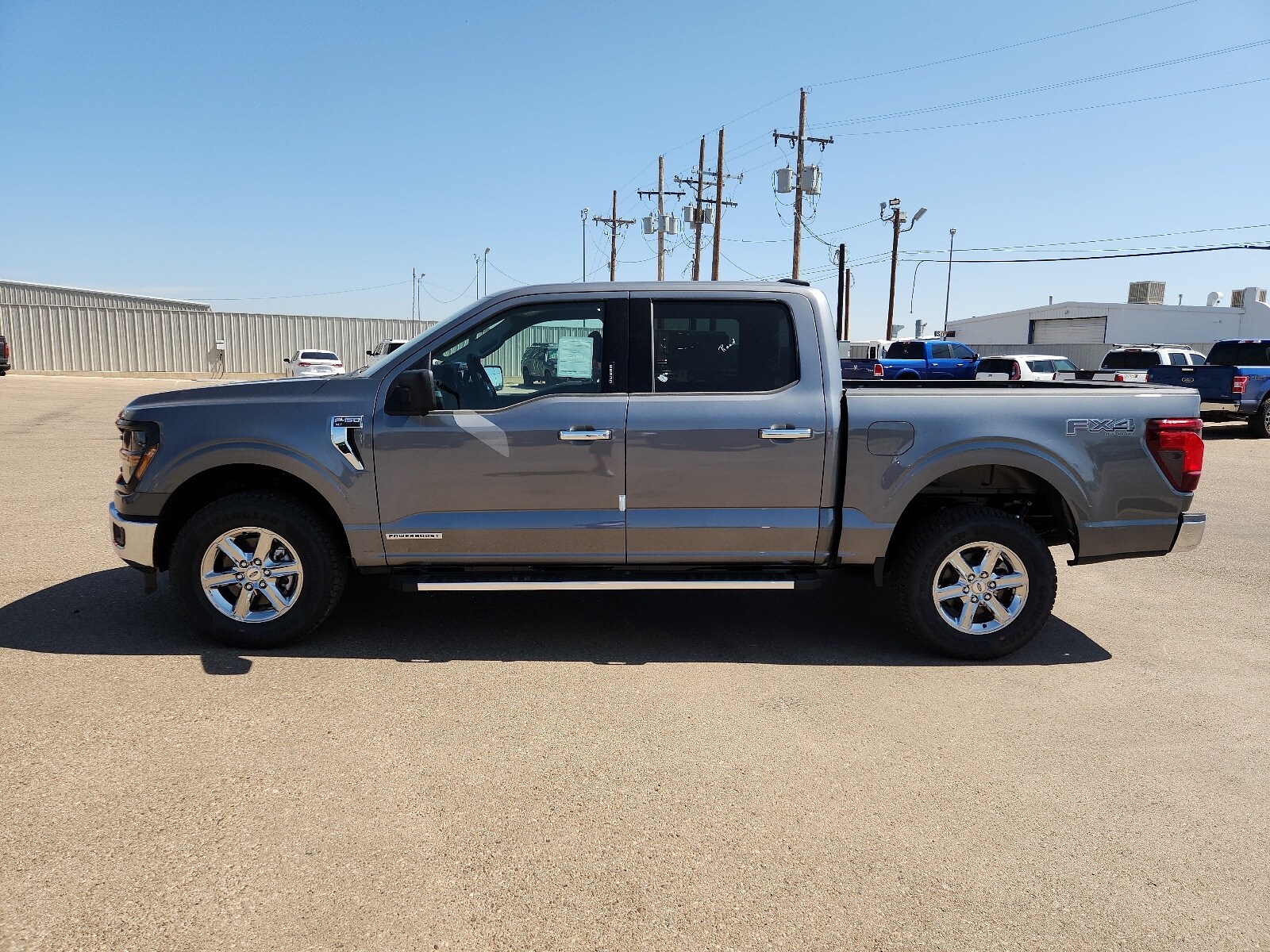 2024 Ford F-150 XLT photo 2
