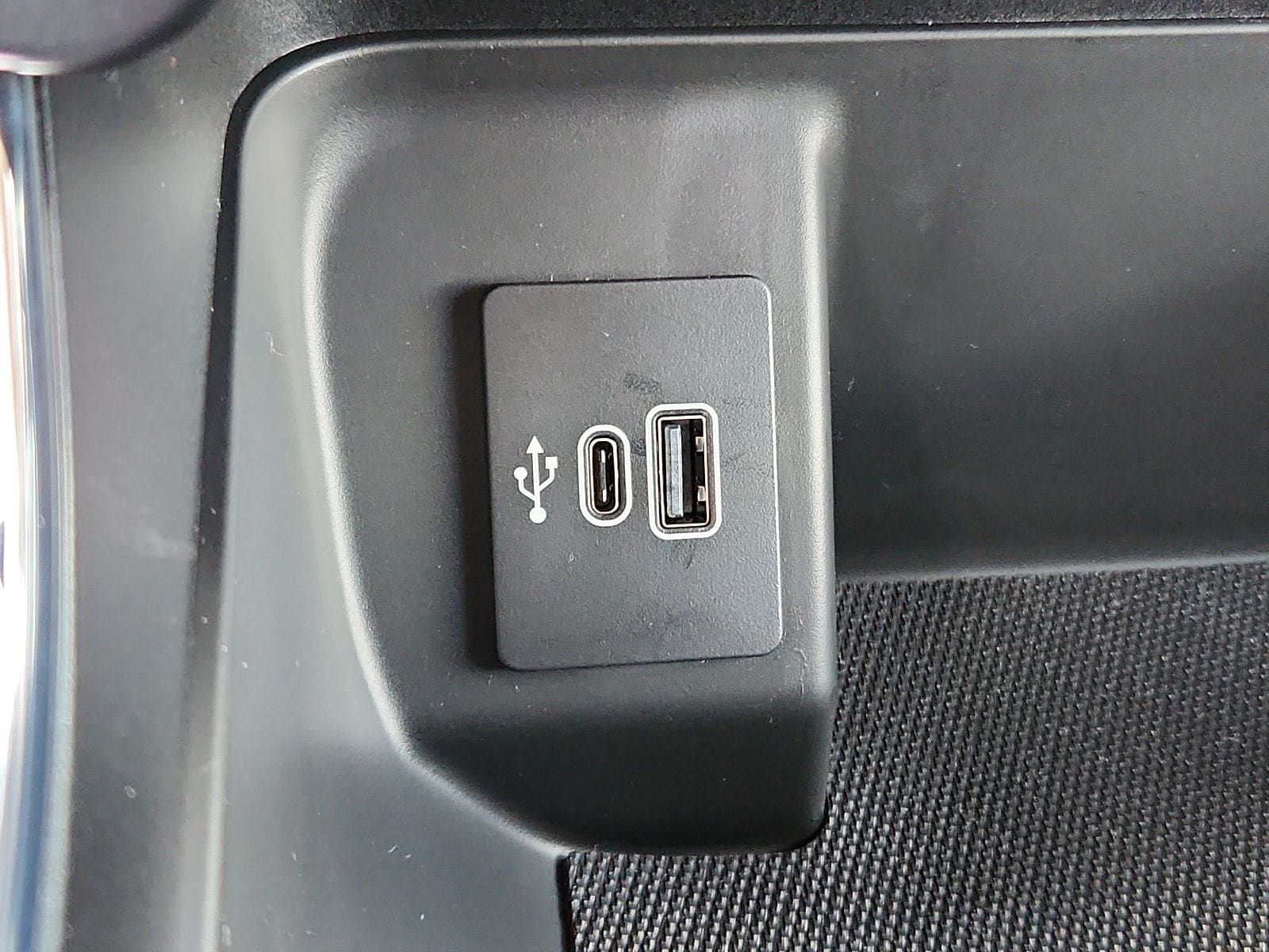 2025 Ford F-150 XLT - Photo 20
