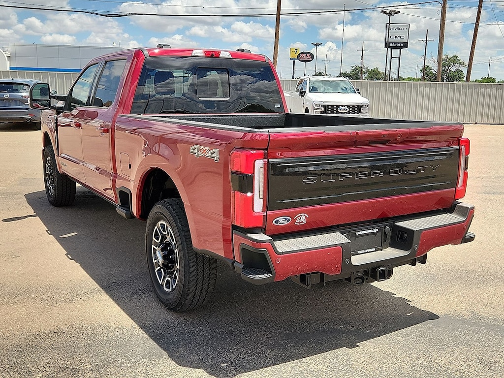New 2025 Ford F-250 Truck Crew Cab