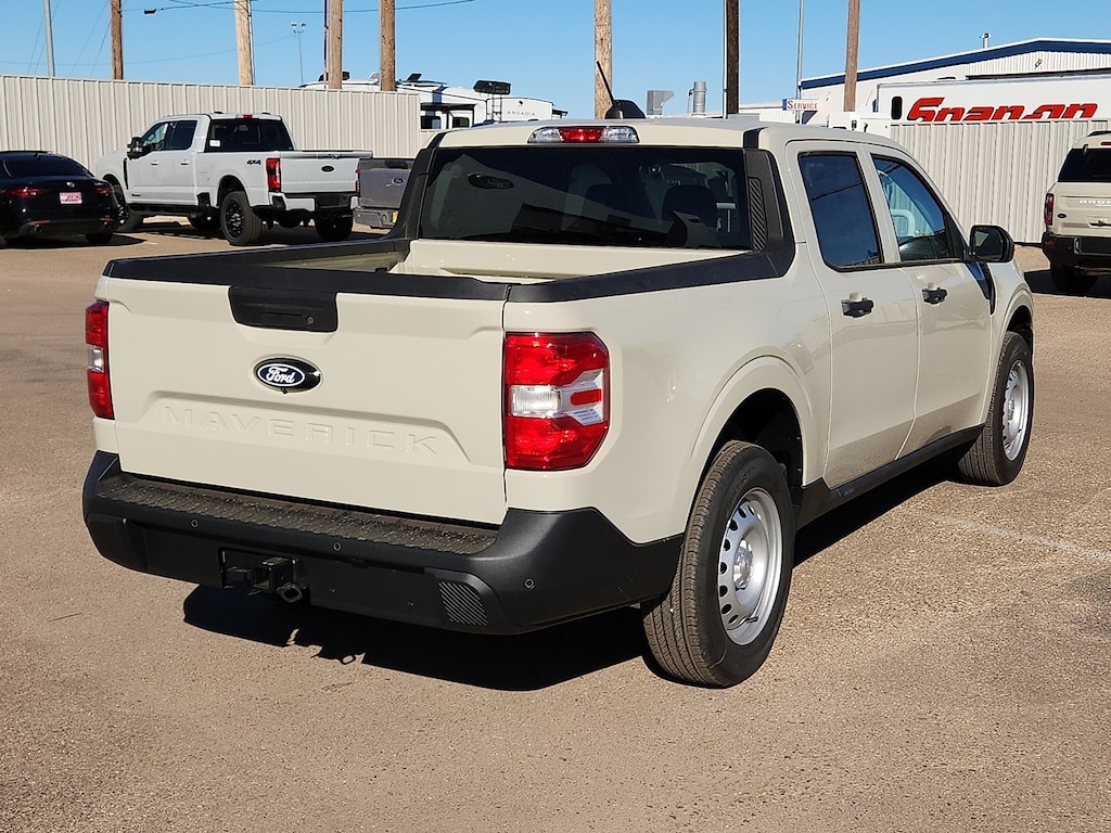 New 2025 Ford Maverick XL Truck SuperCrew