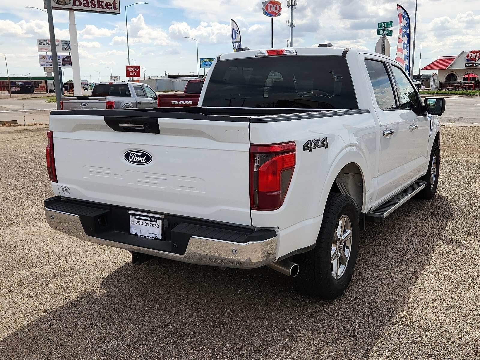 2024 Ford F-150 XLT photo 4