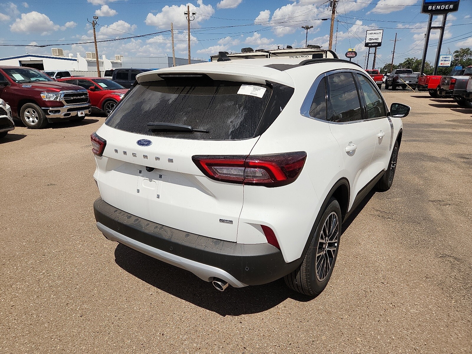 2025 Ford Escape photo 4