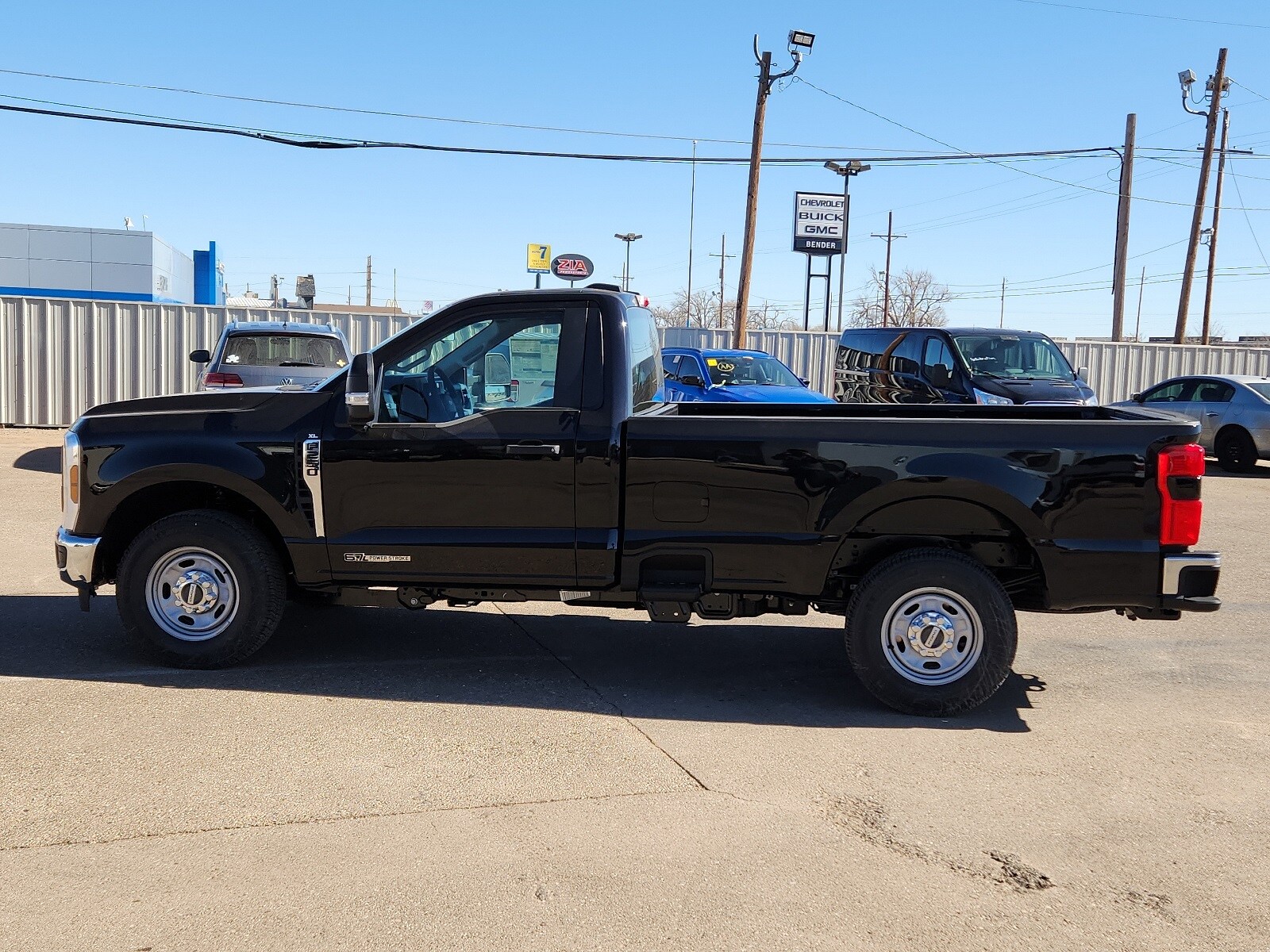 2025 Ford F-250 XL photo 2
