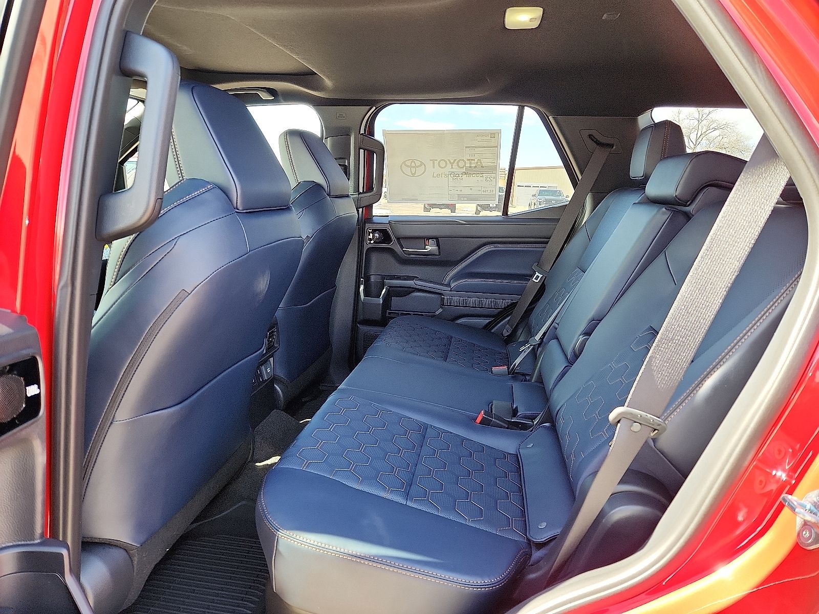 2026 Toyota 4Runner Platinum - Photo 9