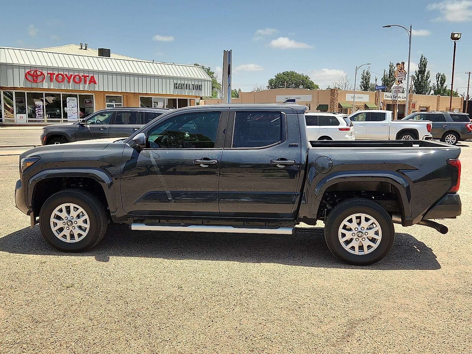 Used 2025 Toyota Tacoma SR5 with VIN 3TYKB5FN8ST018978 for sale in Clovis, NM