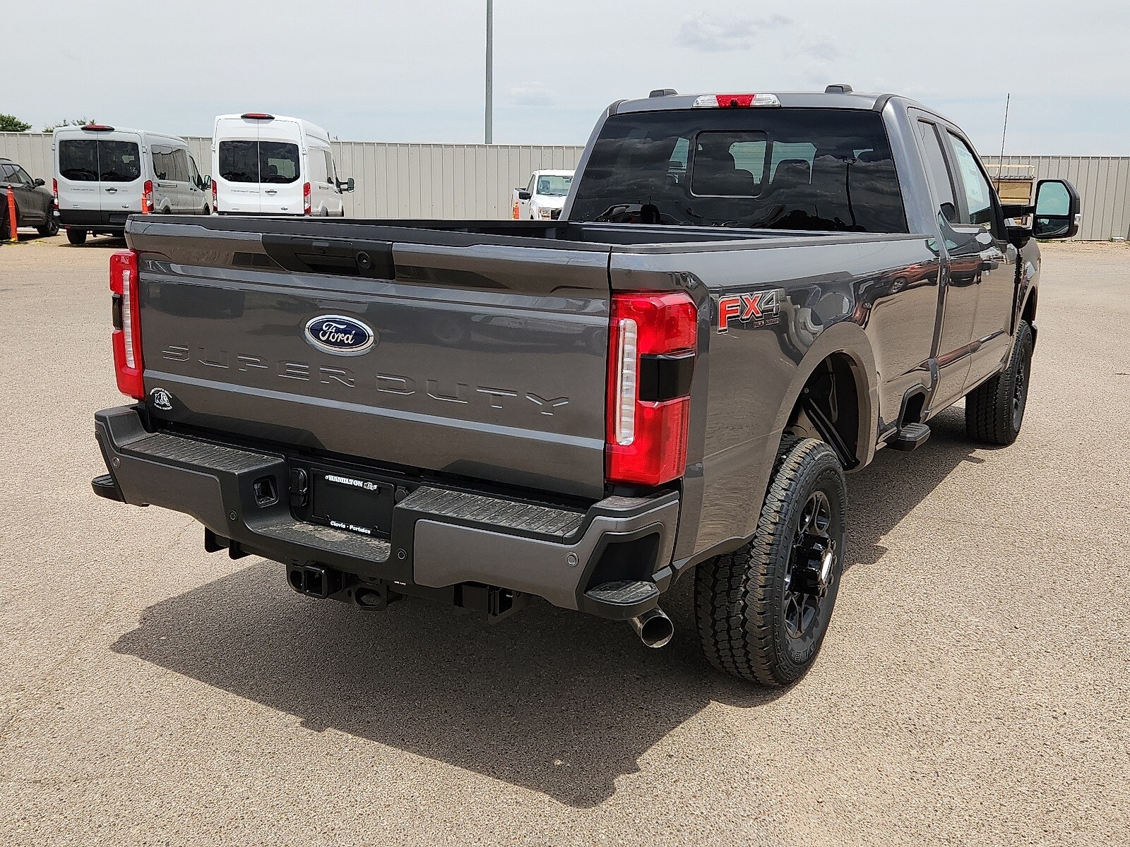 2025 Ford F-350 XL photo 4