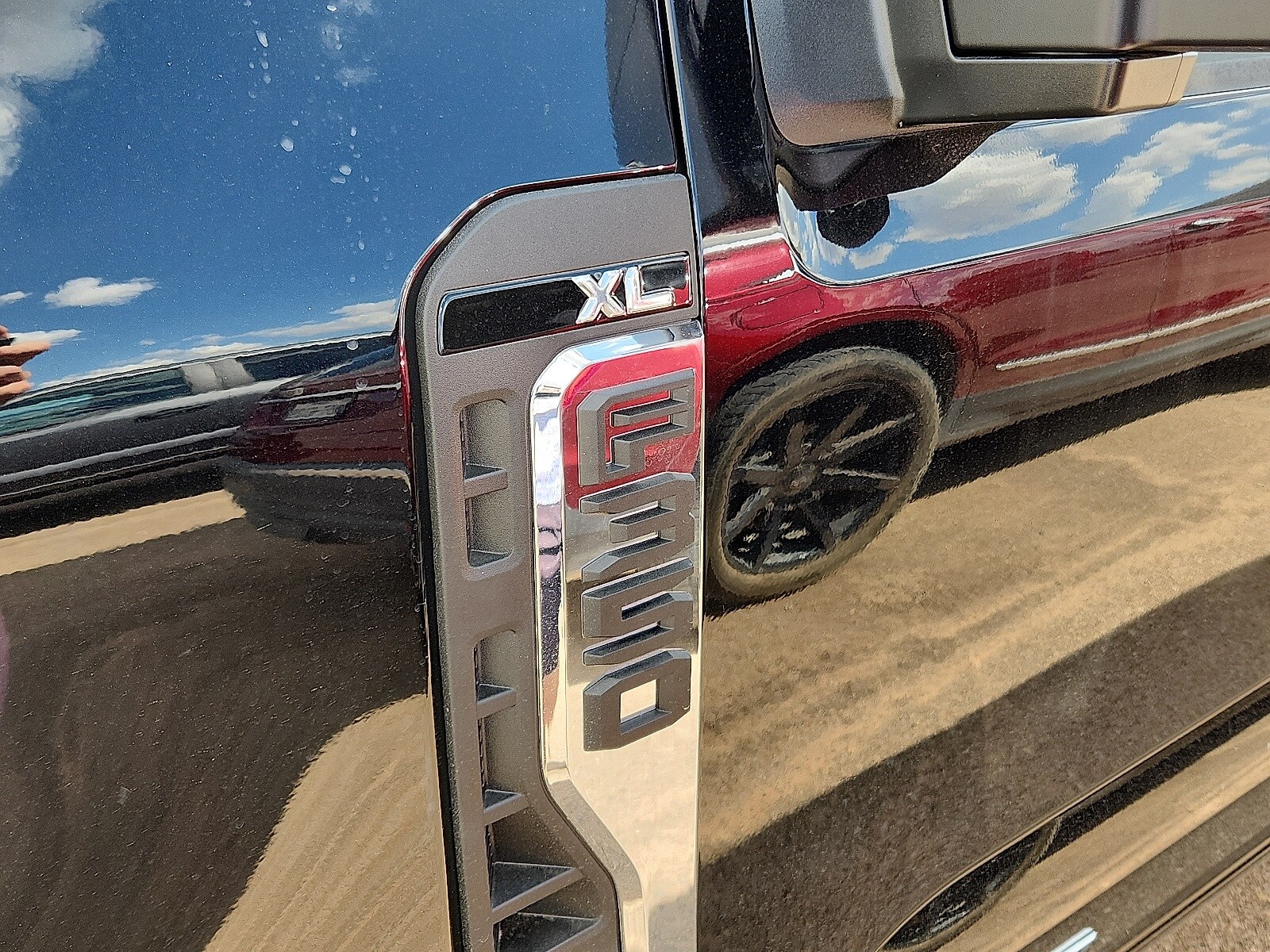 2026 Ford F-350 XL photo 2