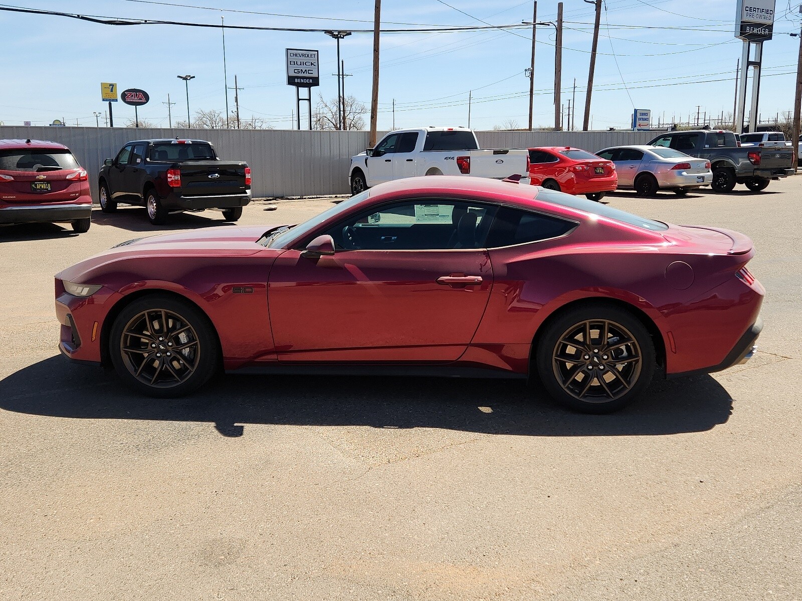 2025 Ford Mustang GT Premium photo 2