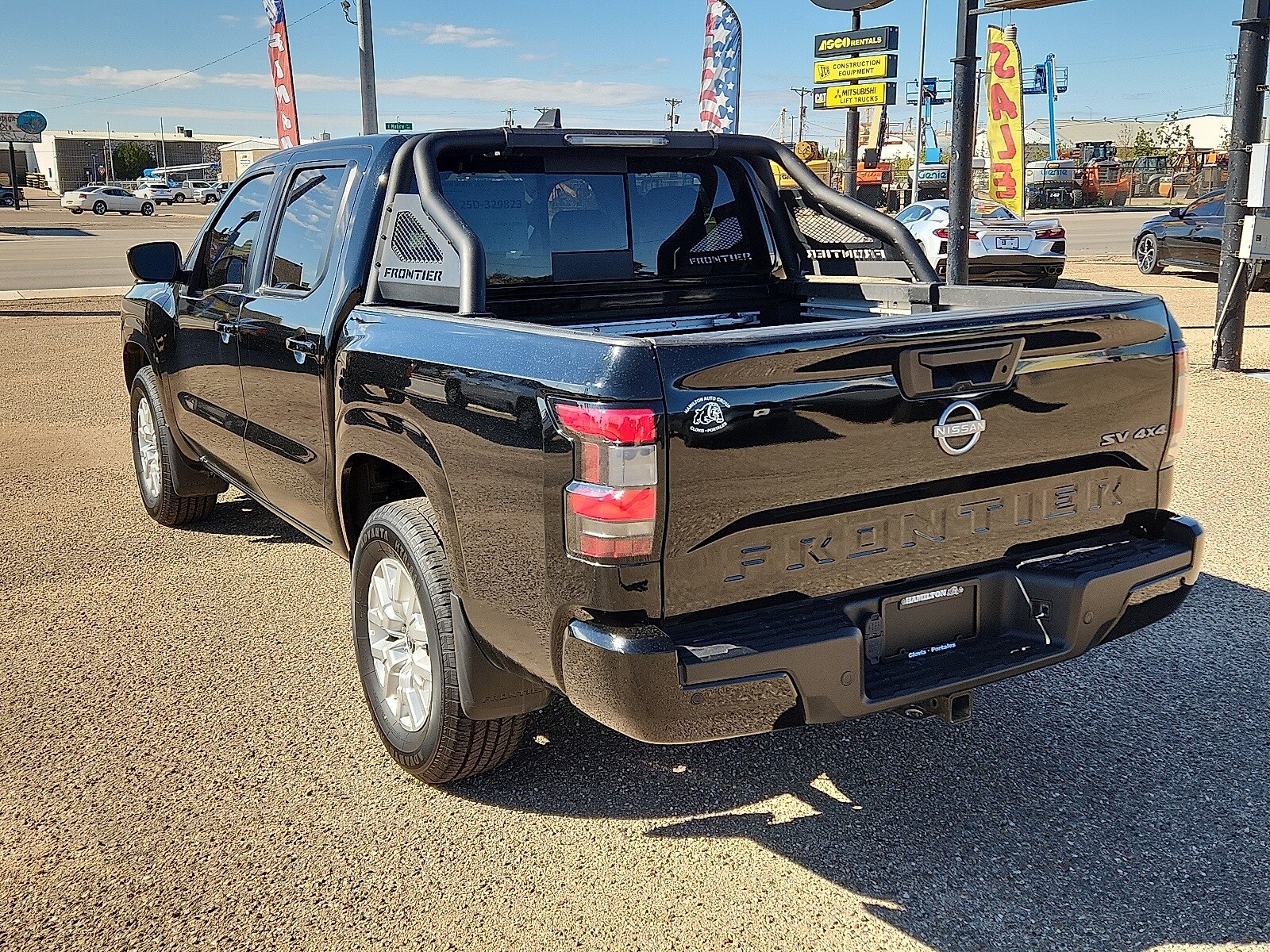 2023 Nissan Frontier SV photo 3