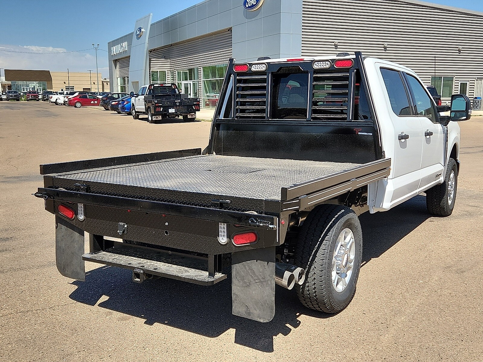 2025 Ford F-250 XLT photo 4