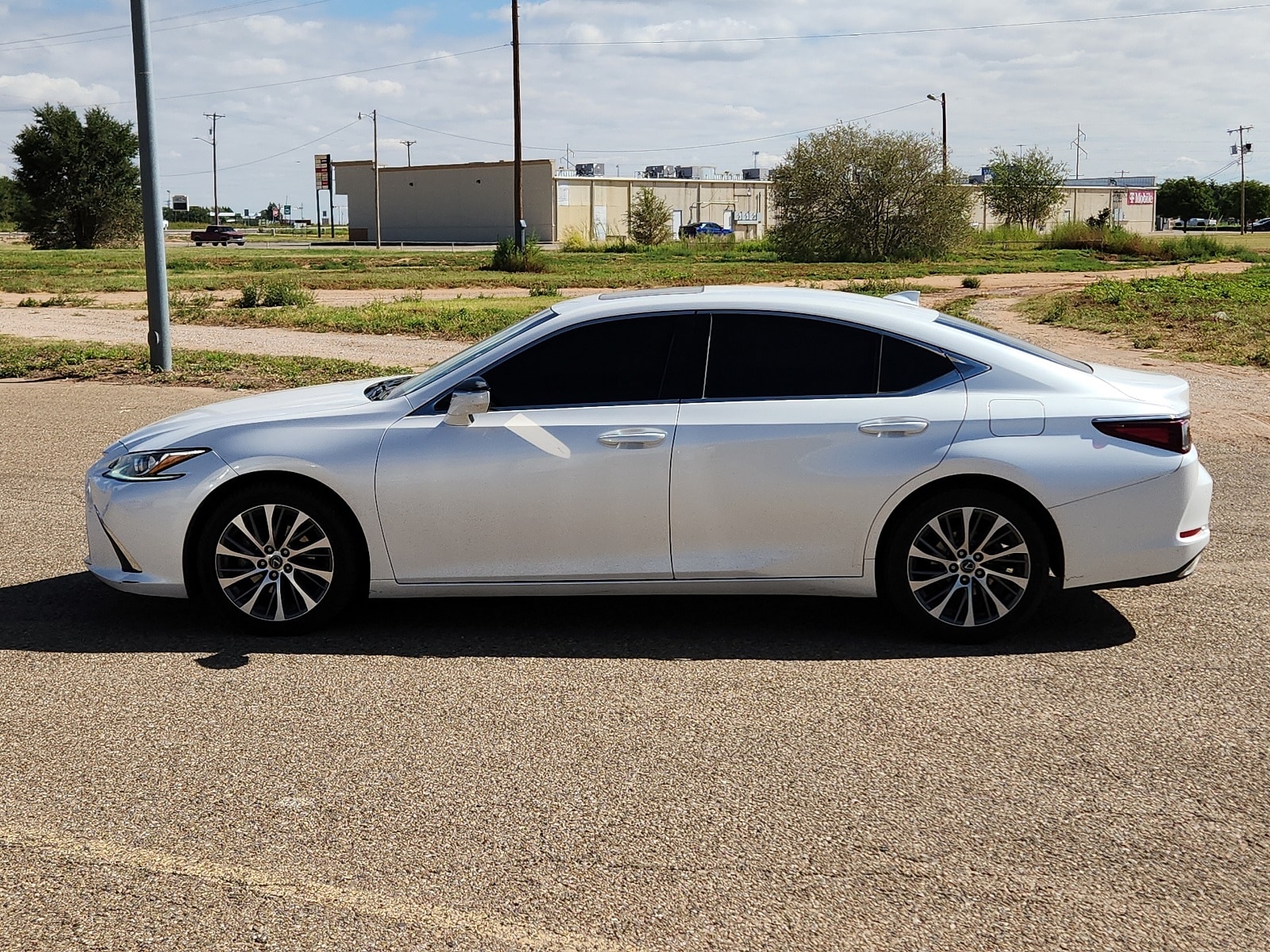 Used 2019 Lexus ES 350 with VIN 58ABZ1B18KU035962 for sale in Portales, NM