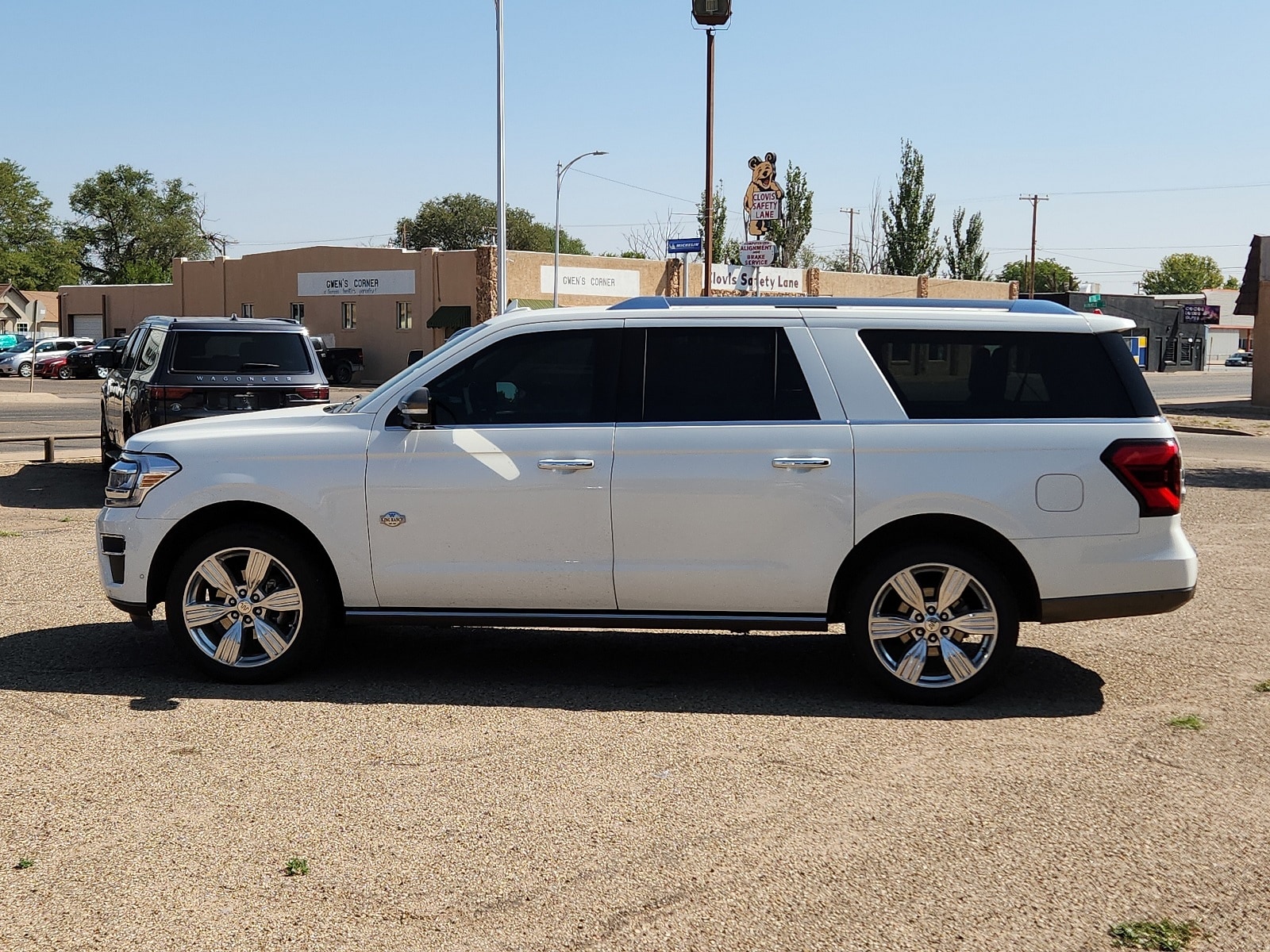 Used 2022 Ford Expedition King Ranch with VIN 1FMJK1PTXNEA03854 for sale in Portales, NM