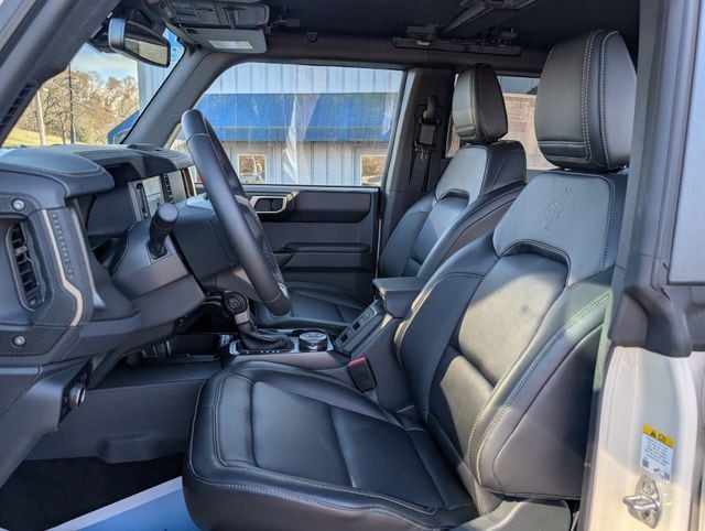 2025 Ford Bronco 4-Door Badlands - Photo 17