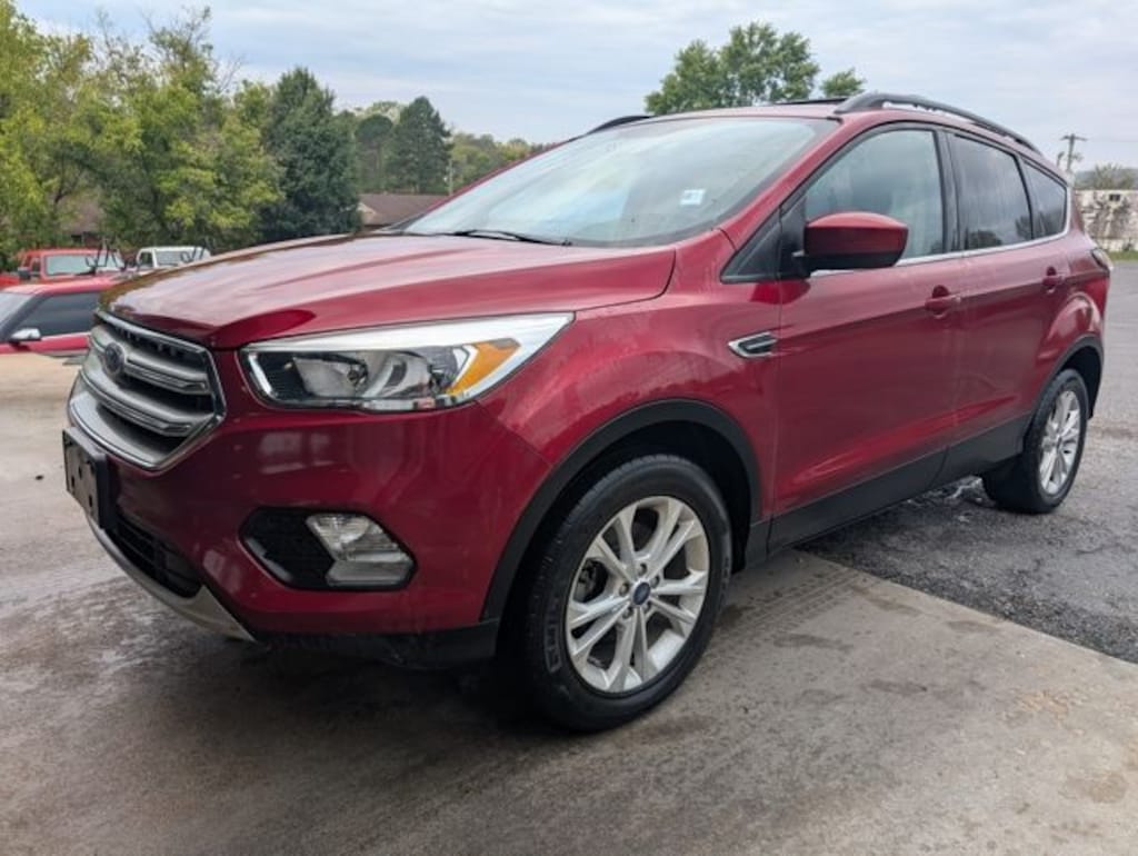 Used 2018 Ford Escape SE SUV