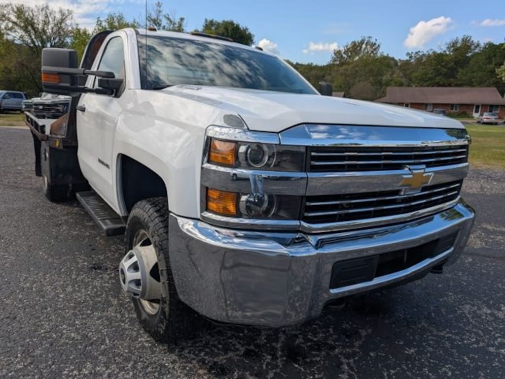 Used 2016 Chevrolet Silverado 3500HD Chassis WT Truck Regular Cab