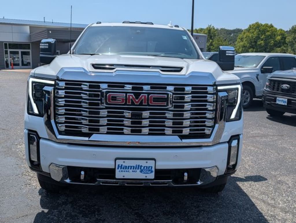 Used 2025 GMC Sierra 3500 HD Denali Truck Crew Cab
