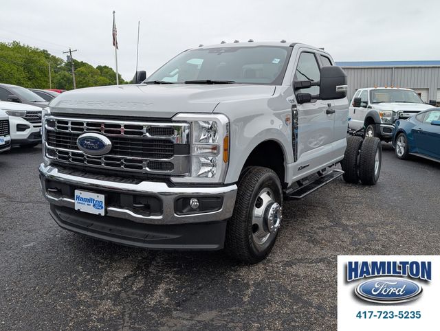 2026 Ford F-350 XLT 4x4 SuperCab 168-In DRW's photo