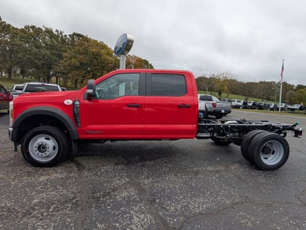 New 2026 Ford F-450 Chassis Truck Crew Cab