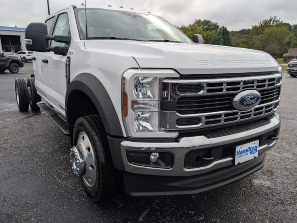 New 2026 Ford F-550 Chassis Truck Crew Cab