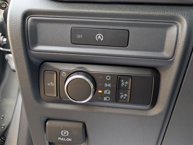 2025 Ford F-150 XL - Photo 25