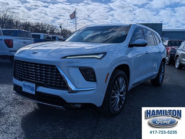 2026 Buick Enclave Avenir's photo