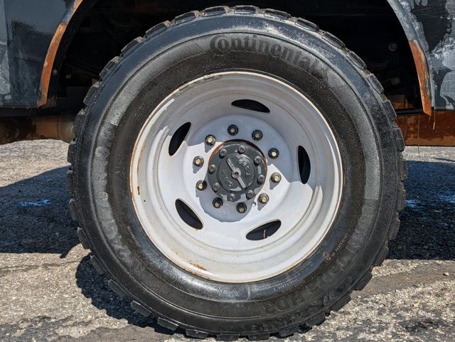 2023 Ford F-550 Super Duty Chassis Cab XL - Photo 11