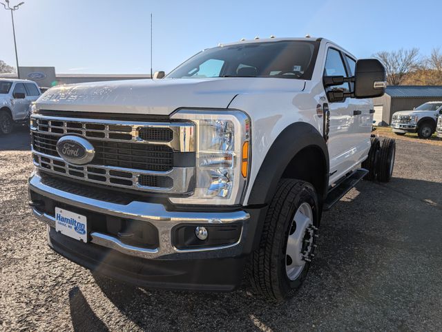 2026 Ford F-550 Super Duty Chassis Cab XL's photo