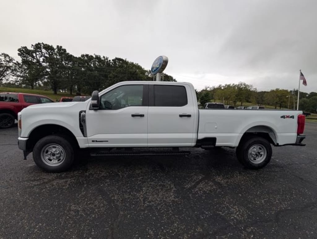 New 2026 Ford F-250 Truck Crew Cab