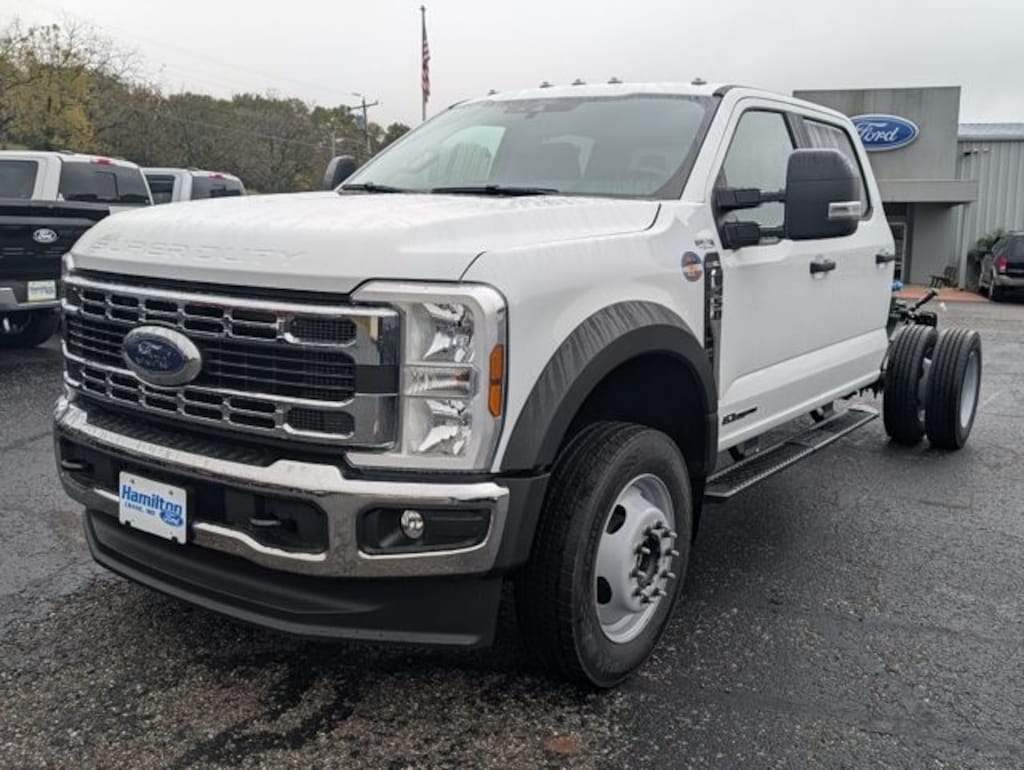 New 2026 Ford F-450 Chassis Truck Crew Cab