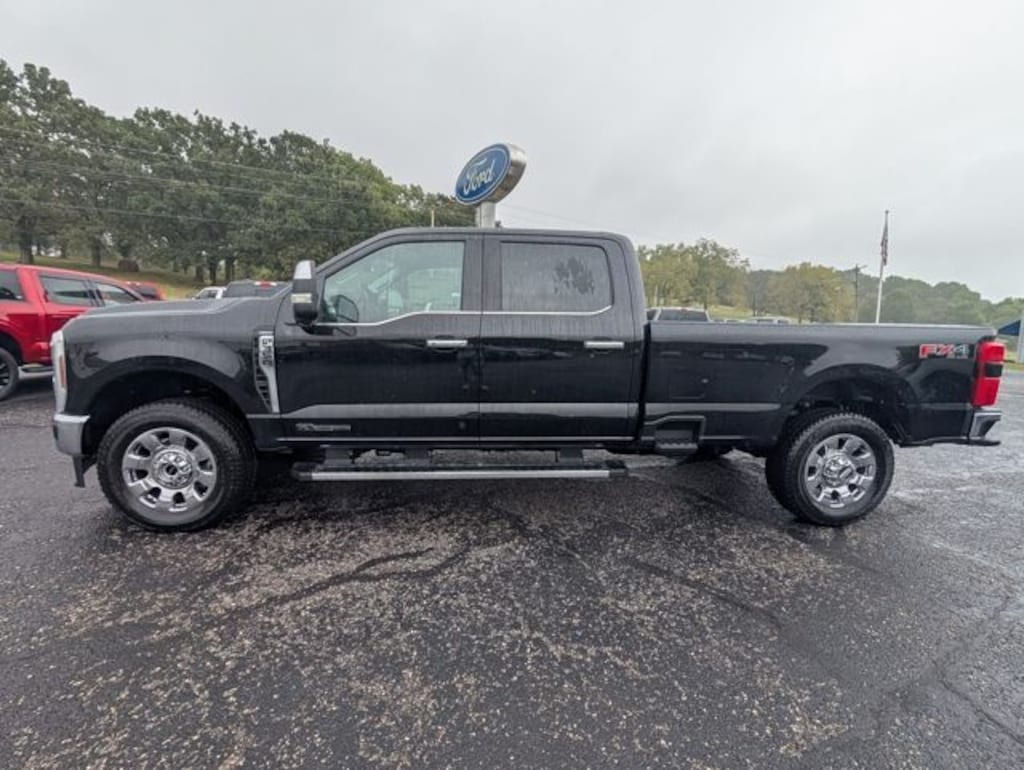 New 2026 Ford F-350 Truck Crew Cab
