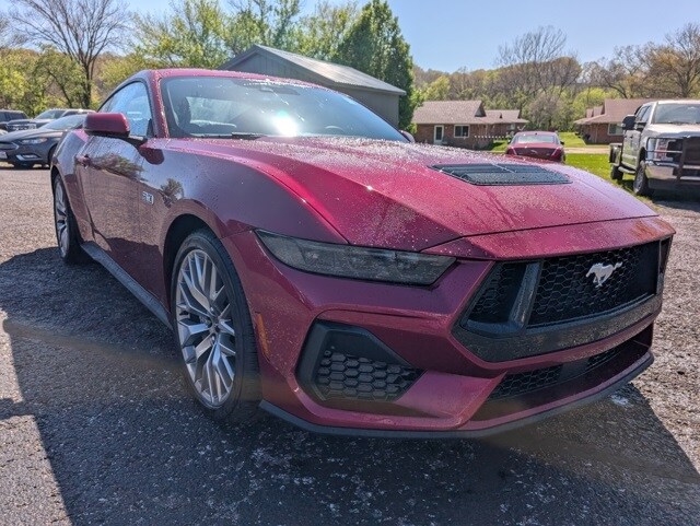 2025 Ford Mustang GT Premium photo 4