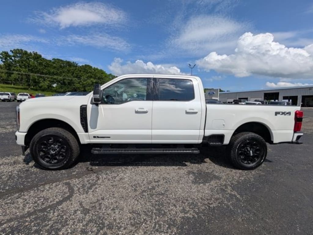 New 2025 Ford F-250 Truck Crew Cab
