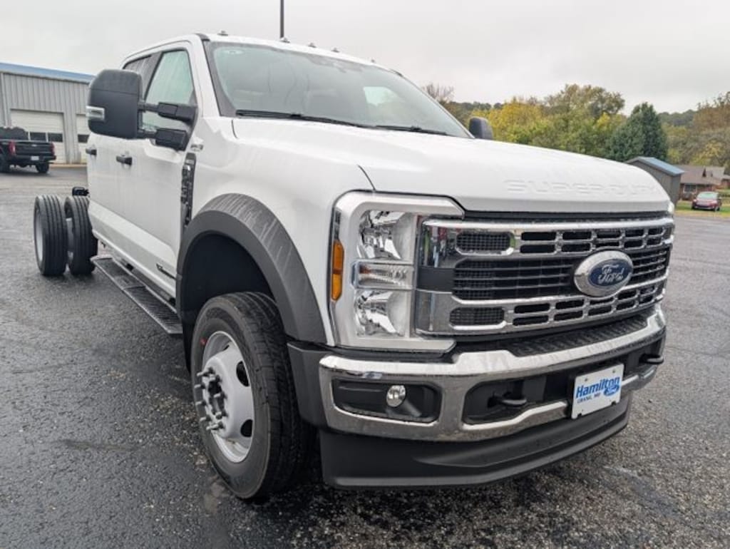 New 2026 Ford F-450 Chassis Truck Crew Cab