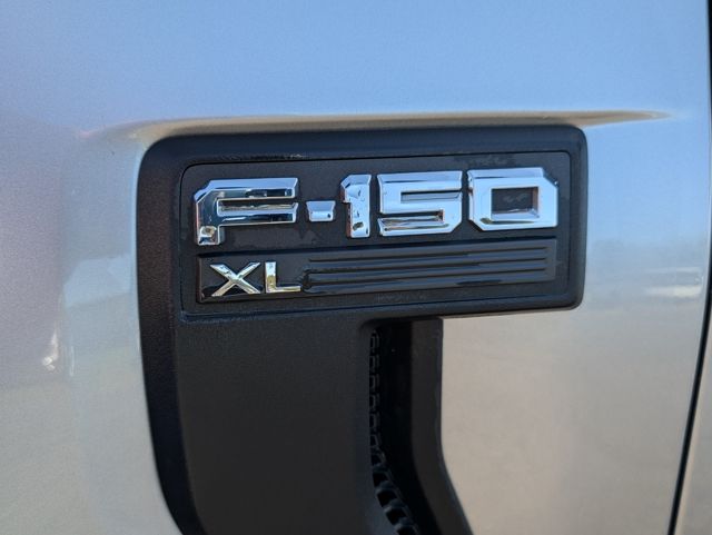 2025 Ford F-150 XL - Photo 14