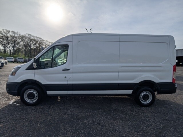 2025 Ford Transit photo 2