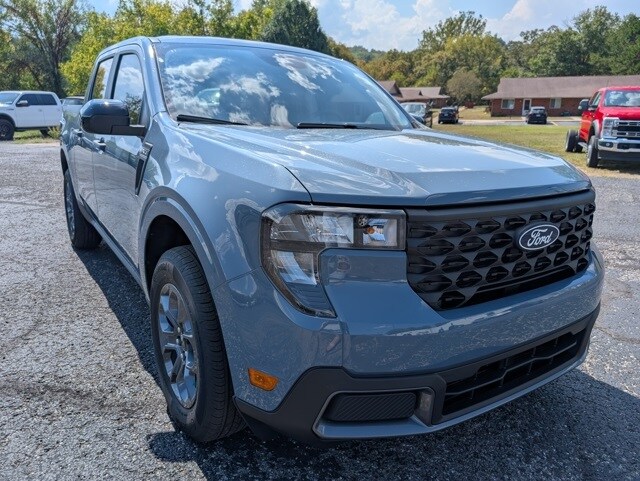2025 Ford Maverick XLT photo 3