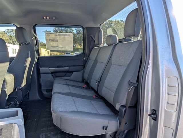 2025 Ford F-150 XL - Photo 17