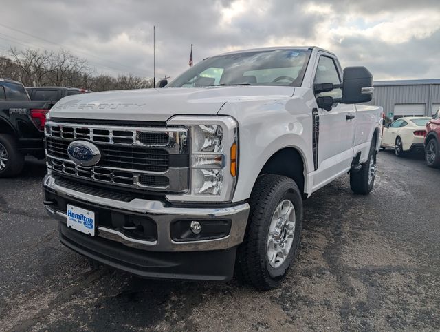 2026 Ford F-350 Super Duty XLT's photo