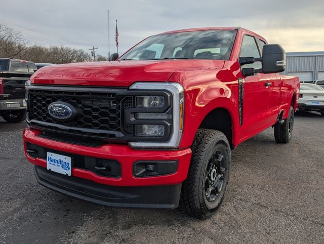 2026 Ford F-350 Base's photo